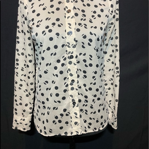 BCBG Stylish beige polka dot top - Picture 3 of 7